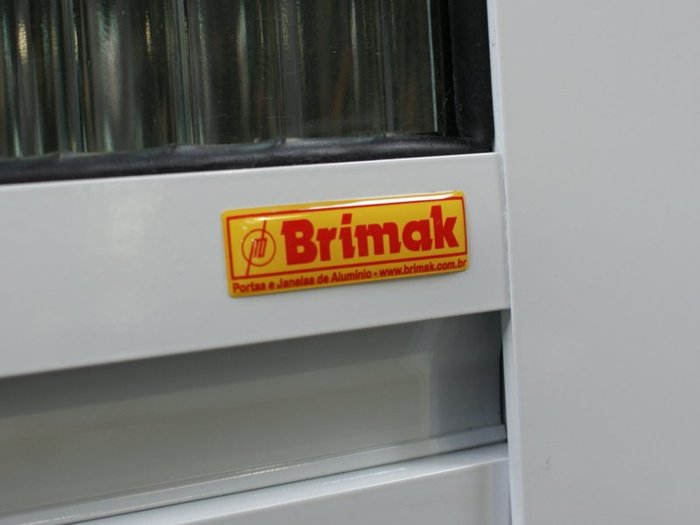Etiqueta BRIMAK
